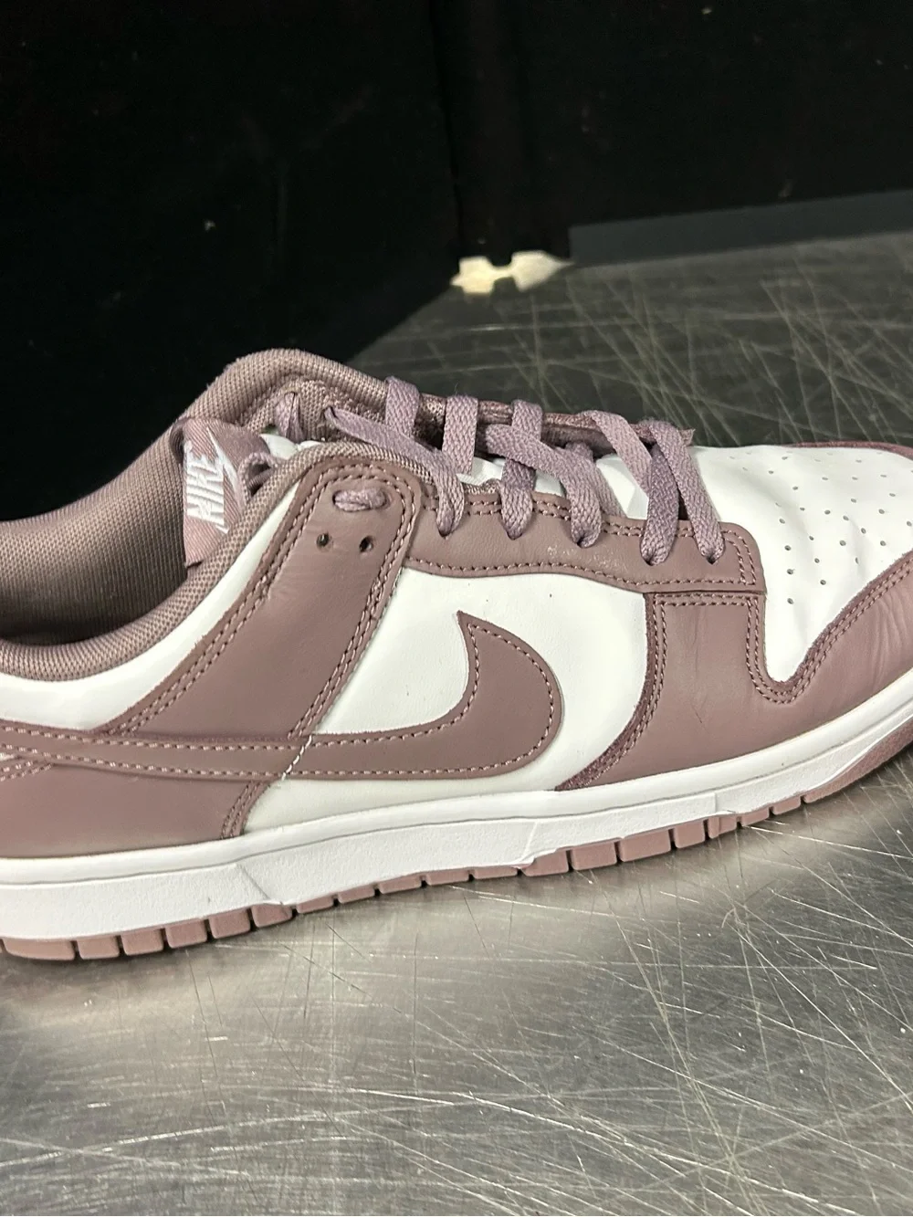 Nike Dunk Size 10.5 Men - Picture 8 of 10
